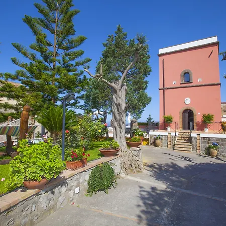 Torre Elisabetta Massa Lubrense