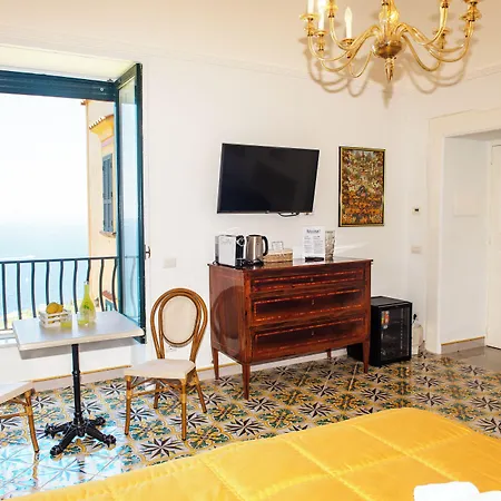 Torre Elisabetta Pensjonat Massa Lubrense