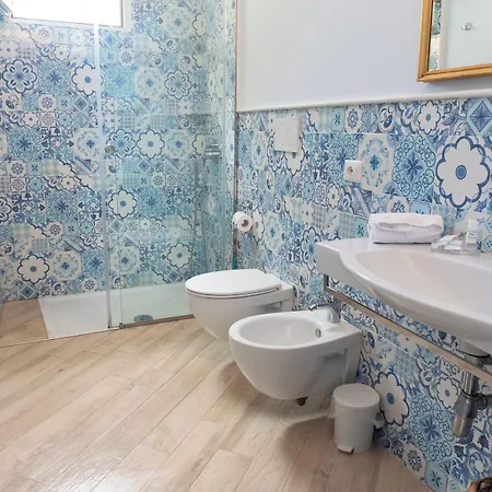 Pensjonat Torre Elisabetta 4*